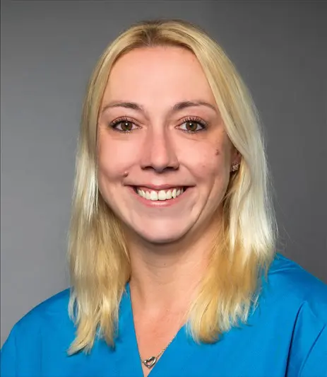 ennifer Meyer – examinierte Altenpflegerin und Intensivfachkraft bei der Adagio Pflege GmbH in Herne Titel: